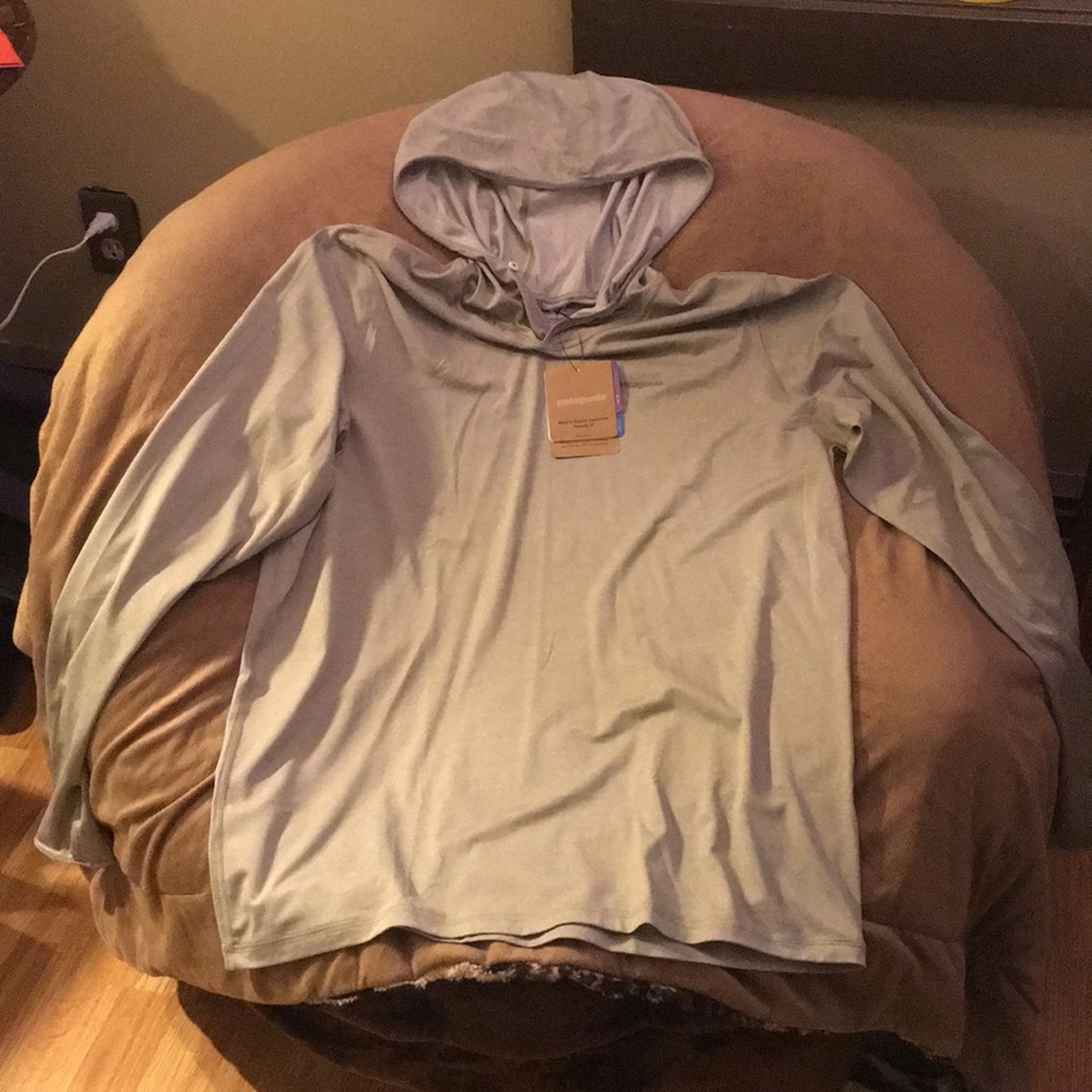Patagonia men’s hoody